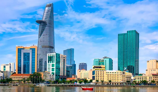 Starting a Business in Vietnam: Guide for Local and Foreign Entrepreneurs (2026)