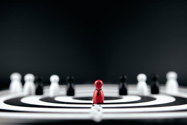 Corporate structure vs organizational structure