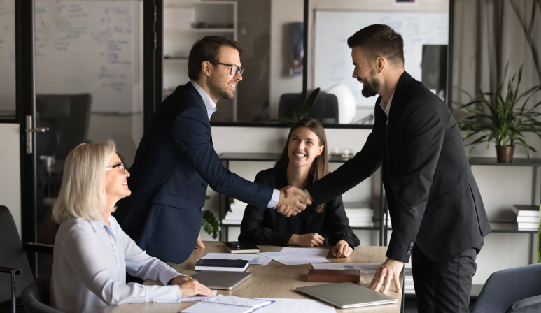 Why You Need a Professional License in Dubai