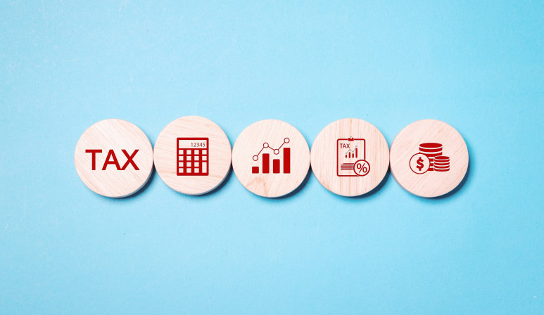 Singapore's corporate income tax rate is a key attraction Singapore's corporate income tax rate is a key attraction