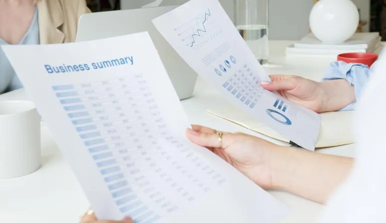 Offshore company Hong Kong vs Singapore for international business and cross-border operations Offshore company Hong Kong vs Singapore for international business and cross-border operations