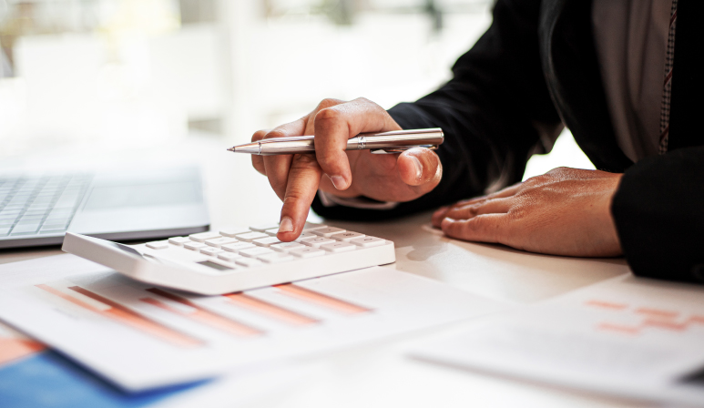 Quick and easy to open a business bank account in the UK Quick and easy to open a business bank account in the UK