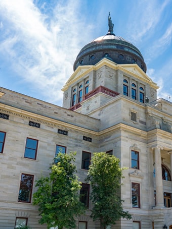 Benefits of starting an LLC in Montana, USA Benefits of starting an LLC in Montana, USA